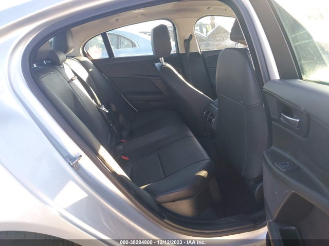 2017 JAGUAR XE SAJAD4BG3HA958003 Photo 7
