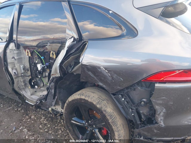 2019 JAGUAR F-PACE SADCL2FX4KA397444 Photo 5