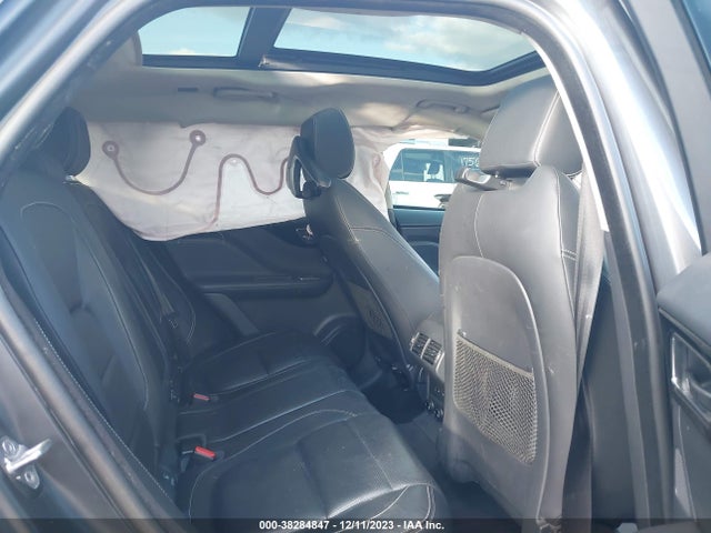 2019 JAGUAR F-PACE SADCL2FX4KA397444 Photo 7