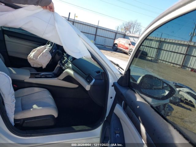 1HGCV3F47LA012611 Honda Accord Hybrid Ex