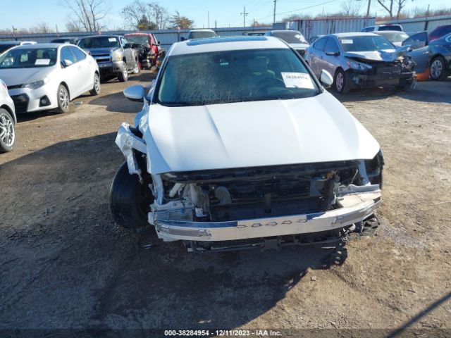 1HGCV3F47LA012611 Honda Accord Hybrid Ex