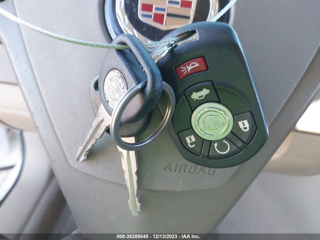 2005 CADILLAC STS V8 VIN: 1G6DC67A250182756