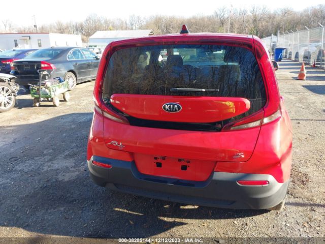 KNDJ23AU3L7701239 KIA Soul Lx/x Line/s