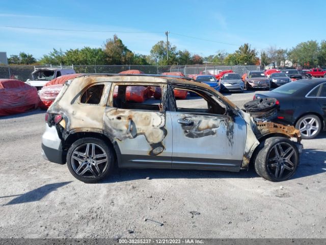 W1N4M5BB2NW236311 Mercedes-Benz Amg Glb 35 4matic