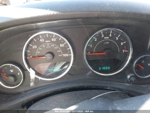 2017 JEEP WRANGLER UNLIMITED SPORT VIN: 1C4BJWDG5HL665115