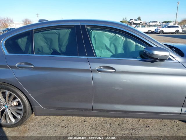 WBA53BH02MWW99712 BMW 5 Series 530i