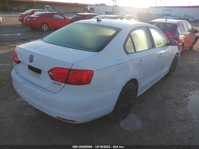 2012 VOLKSWAGEN JETTA 2.5L SE VIN: 3VWDX7AJ0CM347159
