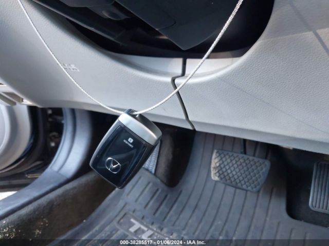 19UUB1F33FA004406 Acura TLX