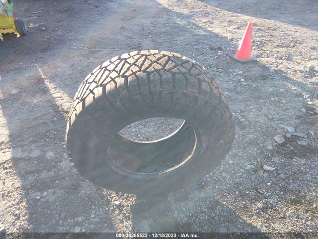 1C6RR7GG7JS133764 RAM 1500 Slt Quad Cab 4x4 6'4 Box