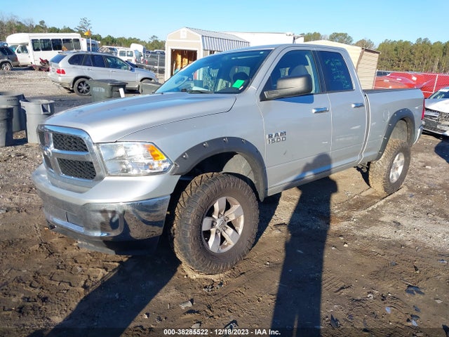 1C6RR7GG7JS133764 RAM 1500 Slt Quad Cab 4x4 6'4 Box
