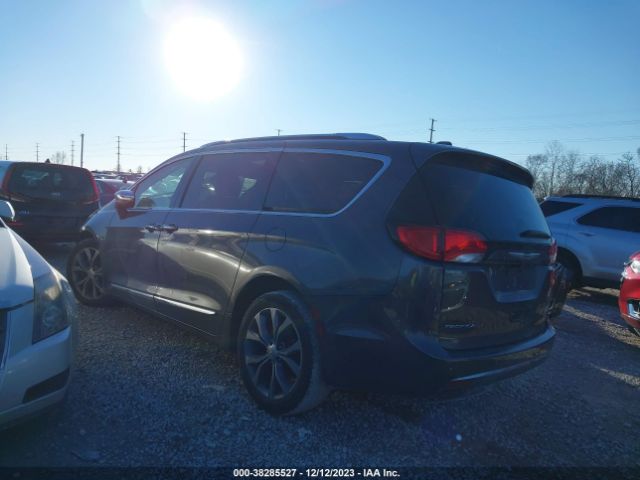 2018 CHRYSLER PACIFICA 2C4RC1GG9JR356686 Photo 2