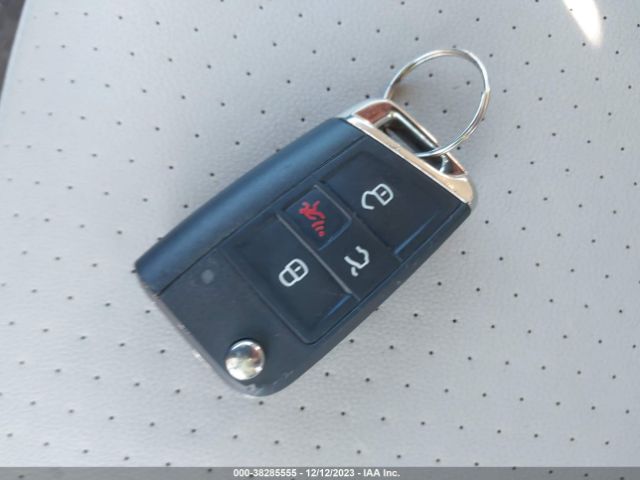 2018 VOLKSWAGEN TIGUAN 3VV2B7AX8JM164149 Photo 10