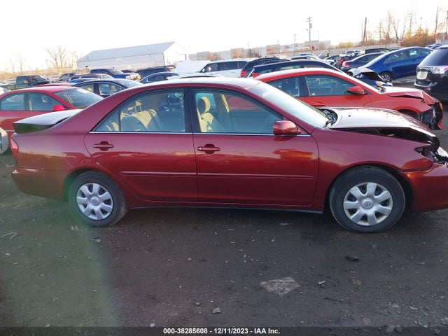 2004 TOYOTA CAMRY LE VIN: 4T1BE32K34U279982