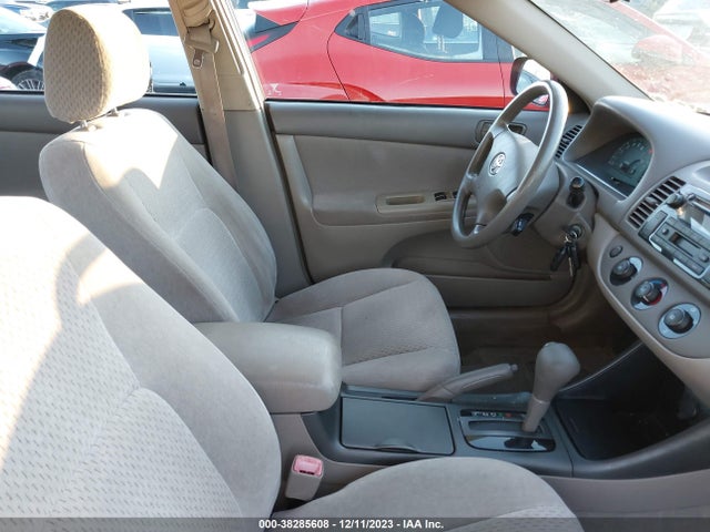2004 TOYOTA CAMRY LE VIN: 4T1BE32K34U279982