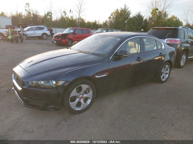 2017 JAGUAR XE SAJAR4BG7HA976523 Photo 1
