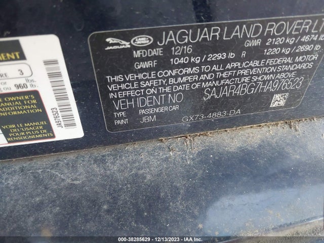 2017 JAGUAR XE SAJAR4BG7HA976523 Photo 8