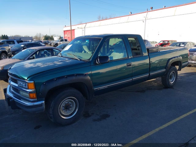 1997 CHEVROLET C/K 2500 HD SILVERADO FLEETSIDE VIN: 1GCGC29F5VE134487
