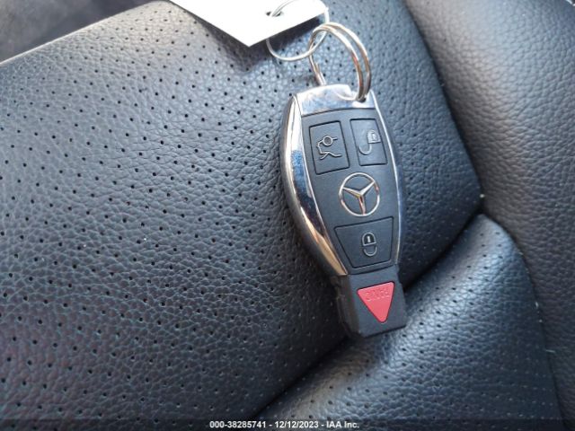 2019 MERCEDES-BENZ GLC 300 WDC0G4KB2KF548965 Photo 10