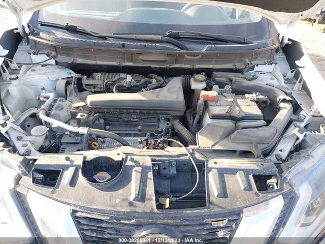 2018 NISSAN ROGUE S VIN: KNMAT2MV4JP523706