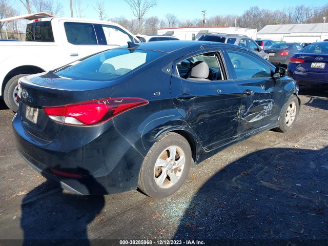 2014 HYUNDAI ELANTRA SE VIN: 5NPDH4AE1EH472181
