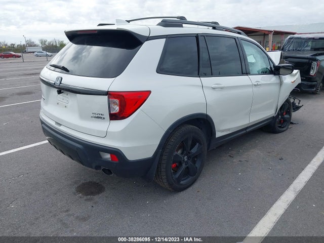 Honda Passport Elite 2019 5FNYF8H04KB001032 Image 4