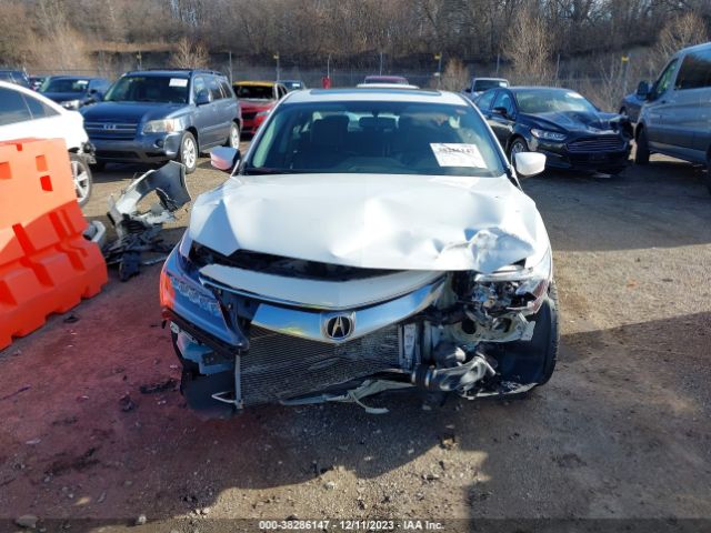 19UDE2F46JA004463 Acura Ilx Special Edition