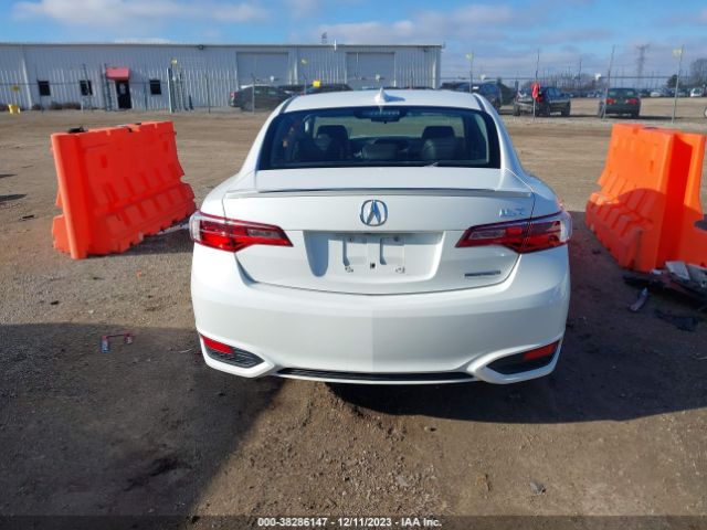 19UDE2F46JA004463 Acura Ilx Special Edition