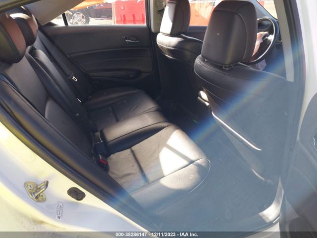 19UDE2F46JA004463 Acura Ilx Special Edition