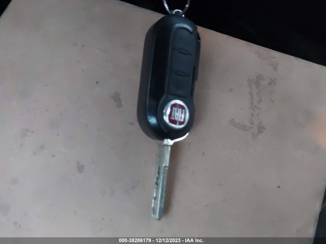 2012 FIAT 500 3C3CFFARXCT196567 Photo 10