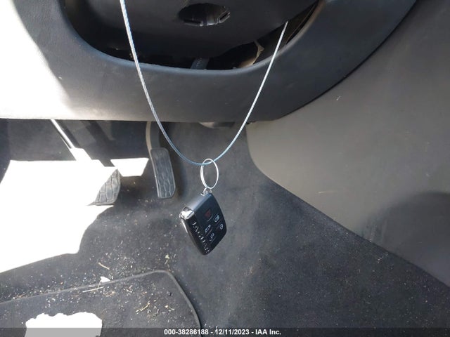 2018 JAGUAR XE SAJAJ4FX6JCP31739 Photo 10