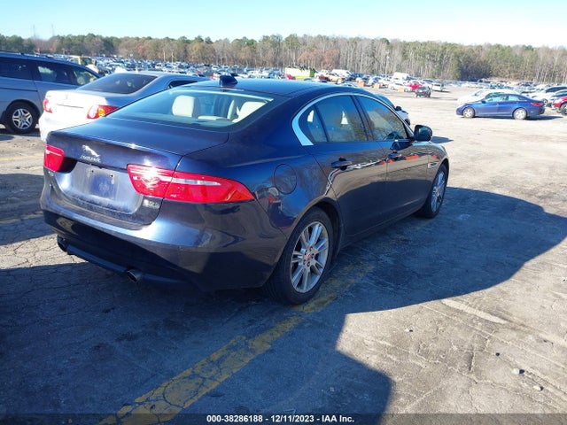 2018 JAGUAR XE SAJAJ4FX6JCP31739 Photo 3
