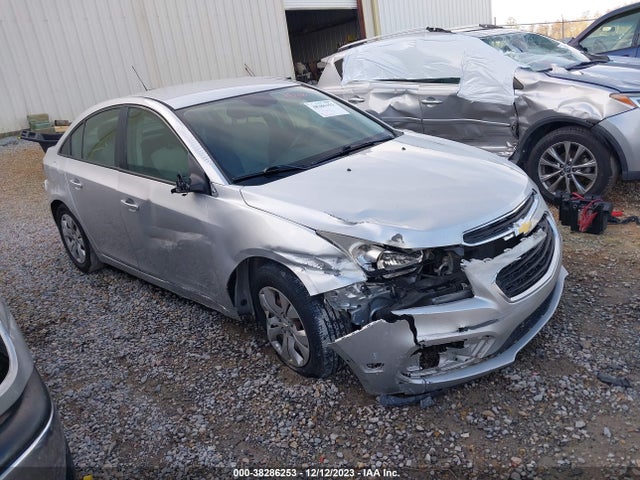 2015 1G1PA5SH3F7227008 main image