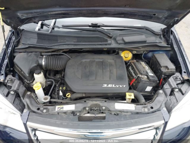 2C4RC1BG6FR654739 Chrysler Town  Country Touring