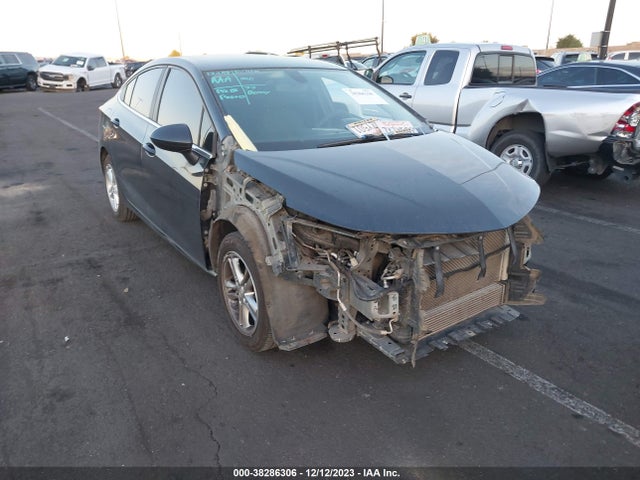 2017 1G1BE5SM4H7219398 main image
