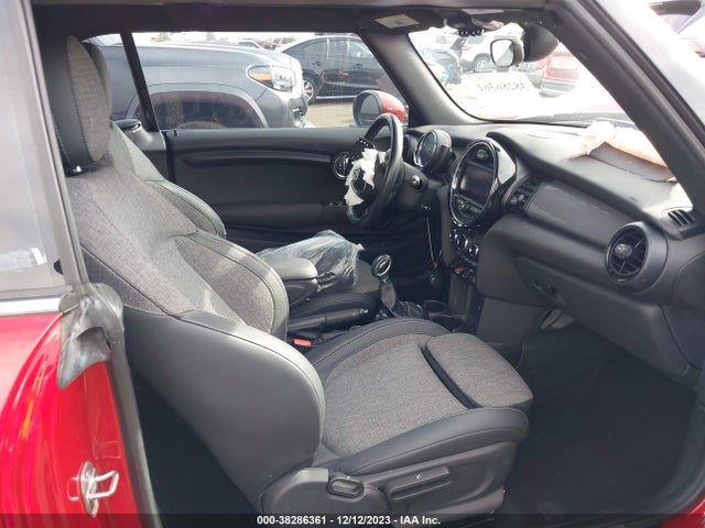 2016 MINI CONVERTIBLE WMWWG5C55G3C19538 Photo 4