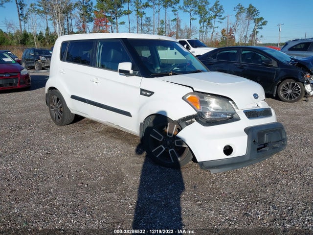 2011 KIA SOUL VIN: KNDJT2A2XB7726076