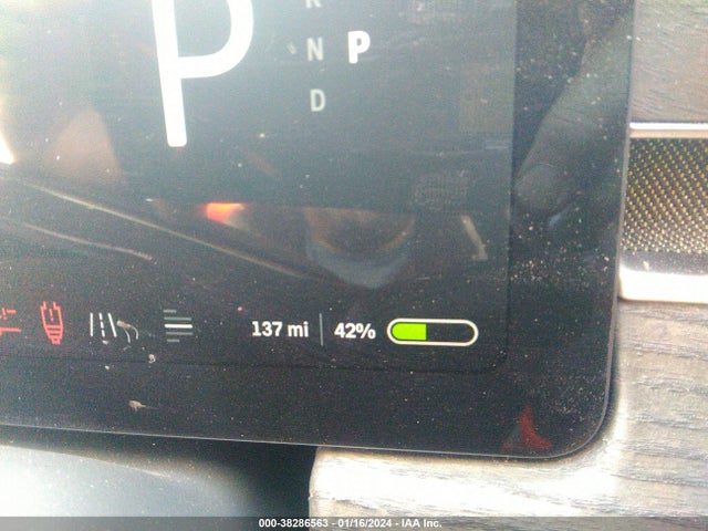 Rivian R1t Adventure 2023 7FCTGAAA7PN019903 Image 17