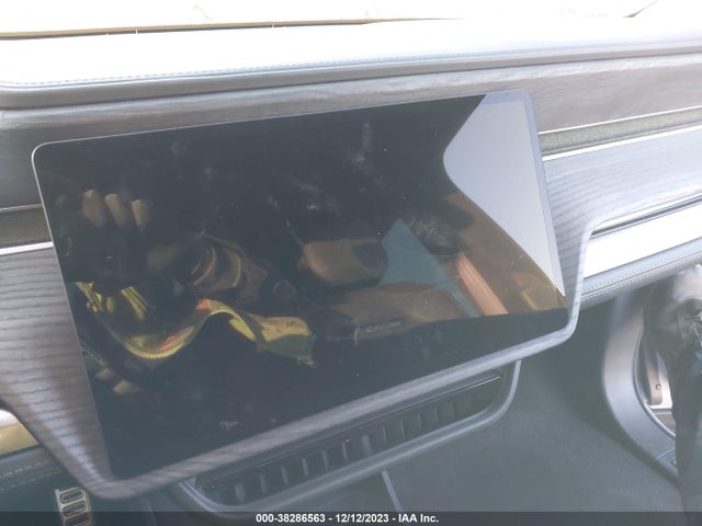 Rivian R1t Adventure 2023 7FCTGAAA7PN019903 Image 18