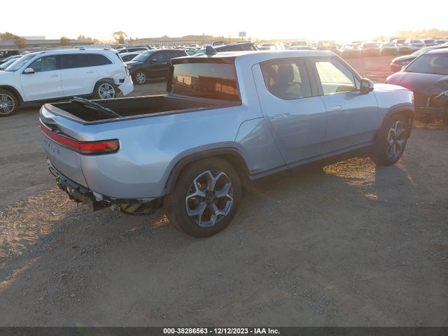 Rivian R1t Adventure 2023 7FCTGAAA7PN019903 Image 4