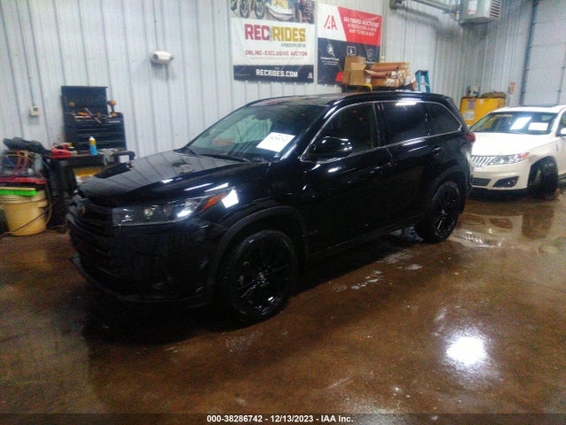 Toyota Highlander Se 2019 5TDJZRFH4KS624587 Image 2