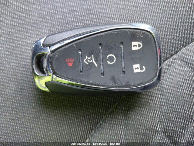 Chevrolet EQUINOX LT 2018 2GNAXSEV2J6307458 Image 11