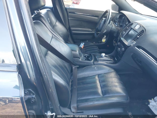 2017 CHRYSLER 300 S VIN: 2C3CCAGG4HH631536