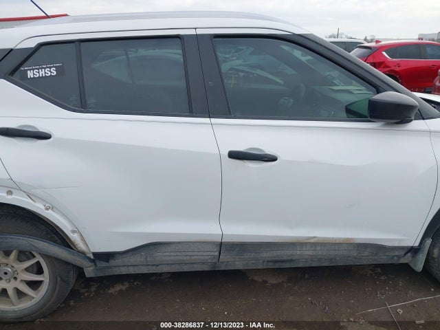 2019 NISSAN KICKS S VIN: 3N1CP5CU7KL496119