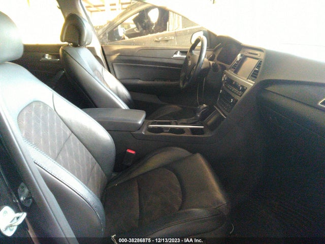 2015 HYUNDAI SONATA SPORT VIN: 5NPE34AF5FH086411