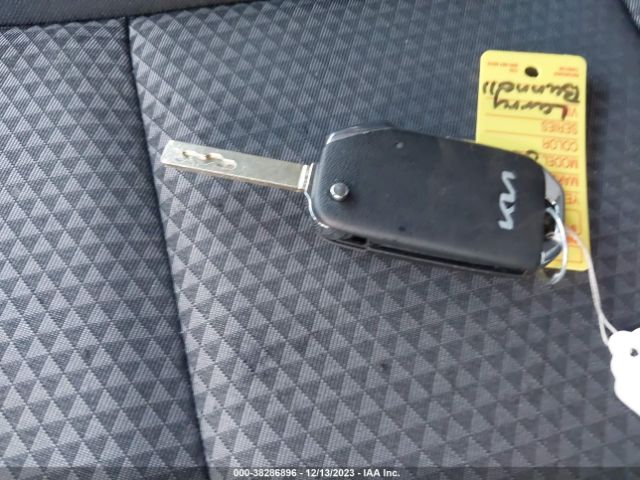 KNDJ23AU7P7886630 KIA SOUL LX