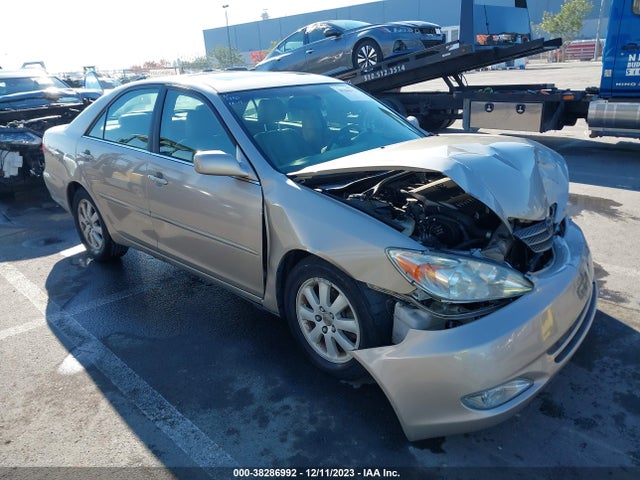 2004 TOYOTA CAMRY XLE V6 VIN: 4T1BF30KX4U070092