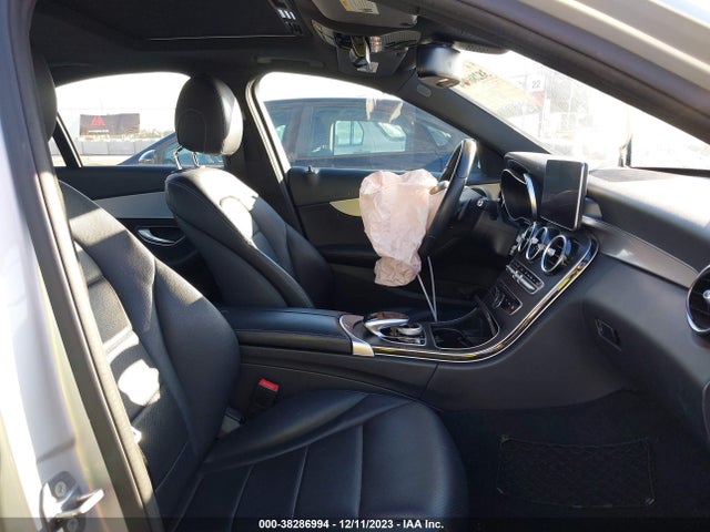 55SWF4JB7JU271896 Mercedes-Benz C 300