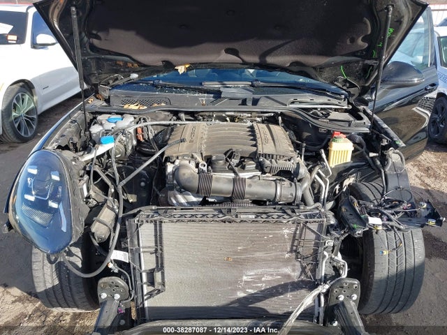 2017 PORSCHE CAYENNE WP1AA2A22HKA81966 Photo 9