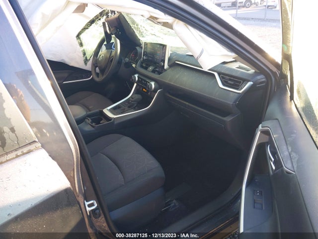 Toyota Rav4 Xle 2019 JTMP1RFV2KD039316 Image 5