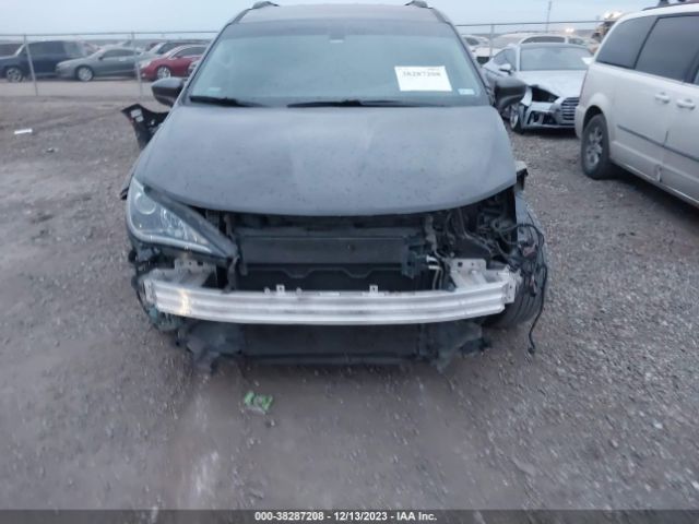 2018 CHRYSLER PACIFICA 2C4RC1BG0JR214332 Photo 5